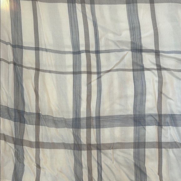 Two by Vince Camuto Blue, Gray and Ivory Plaid Women's Top - Picture 4 of 5